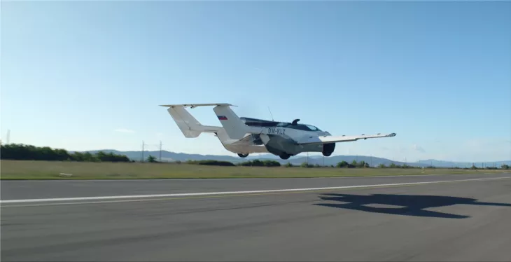 The Flying Car: AirCar
